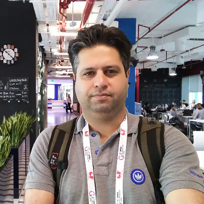 Sohrab Pourkhalili, Web Designer, UI/UX Designer Product Manager, UI/UX Designer, Developer