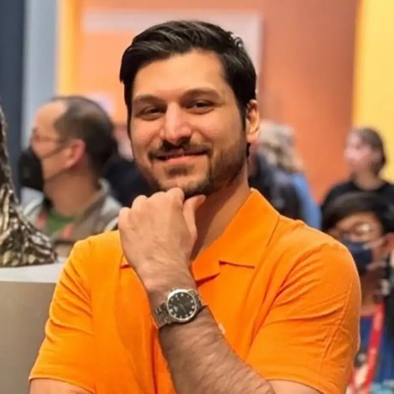 Soroush Samareh Abolhassani Co-Founder & CEO